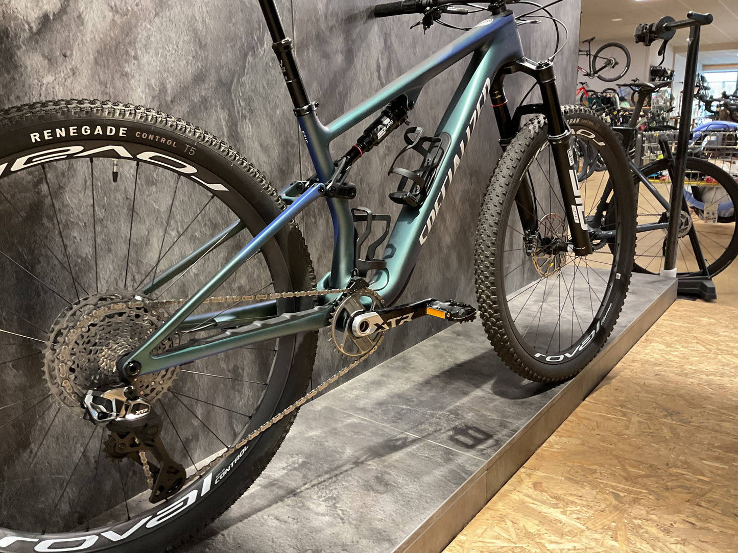 Specialized Epic 8 Pro