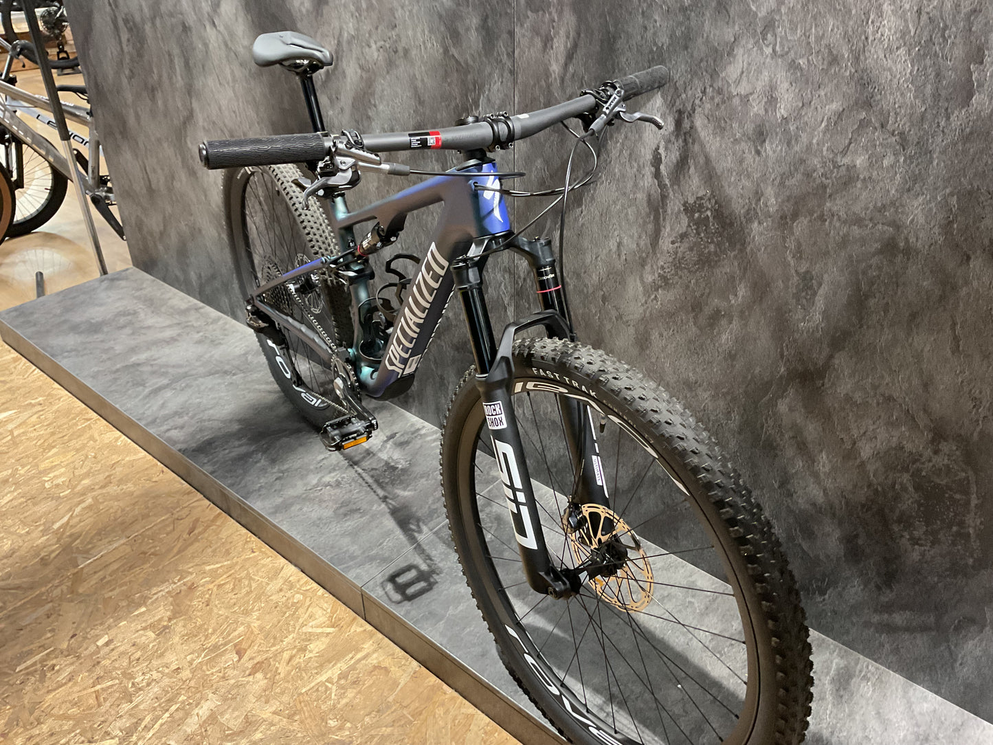 Specialized Epic 8 Pro